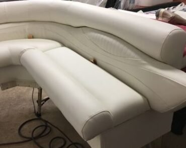 How to Clean Mildew Off Boat Seats